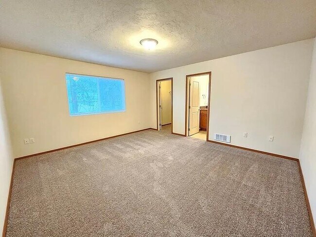 Foto del edificio - 3715 S Harrison St