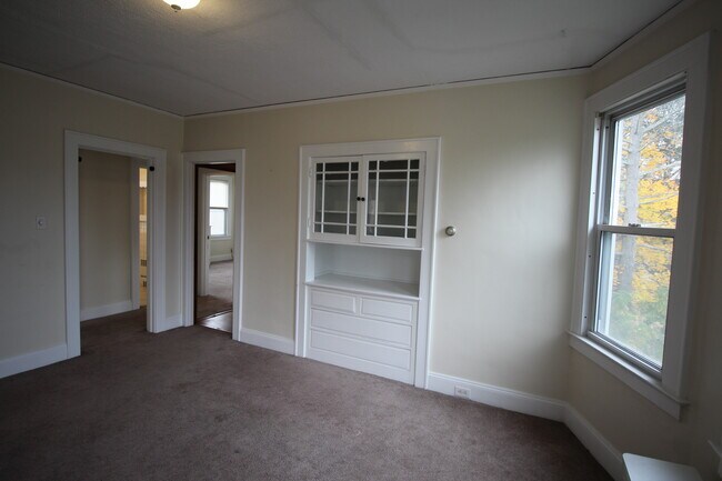 Foto del edificio - 411 Fairfield Ave