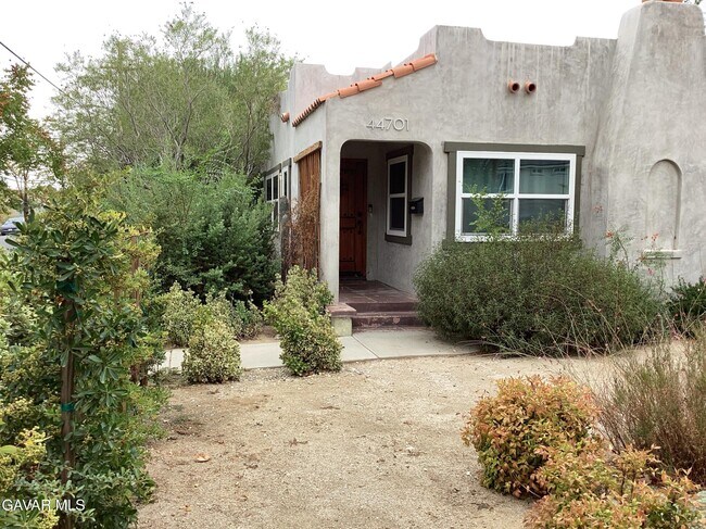 Building Photo - 44701 Fig Ave
