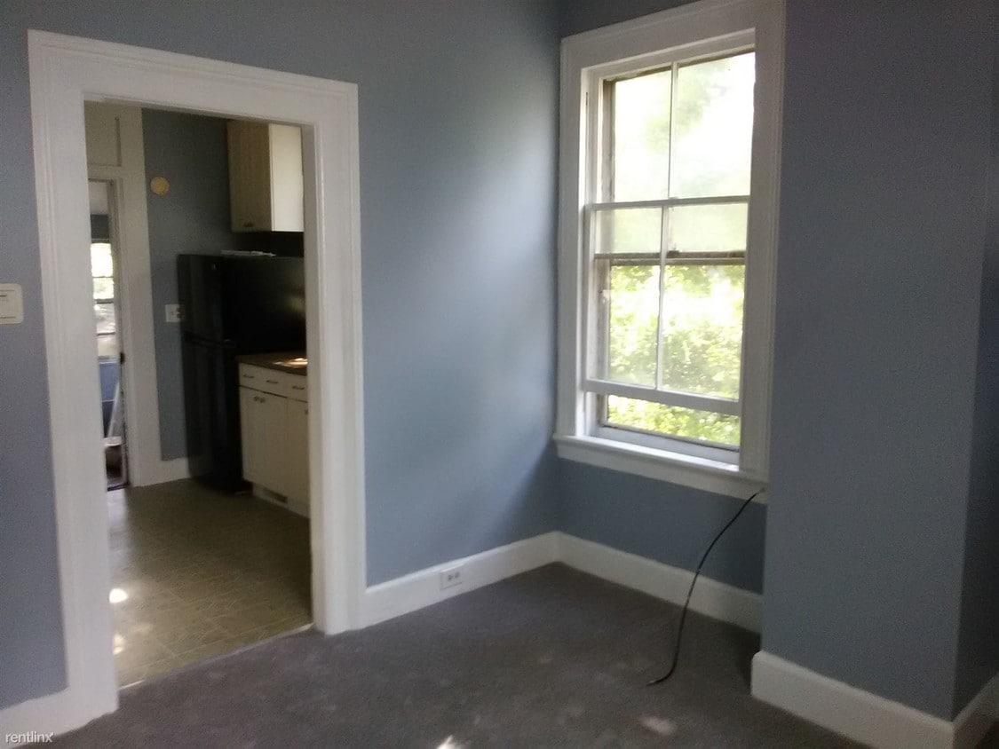 40 High St, Winsted, CT 06098 Condo for Rent in Winsted, CT