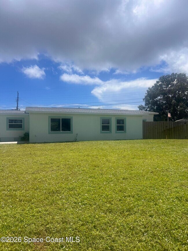 Foto del edificio - 511 Palm Ave