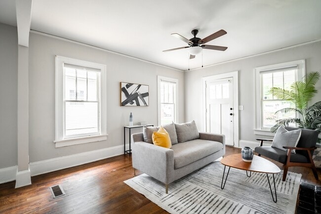 Building Photo - 23 Clifton St SE