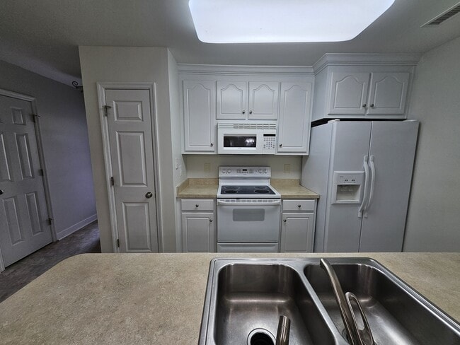 Foto del edificio - 1307 S Taylor St