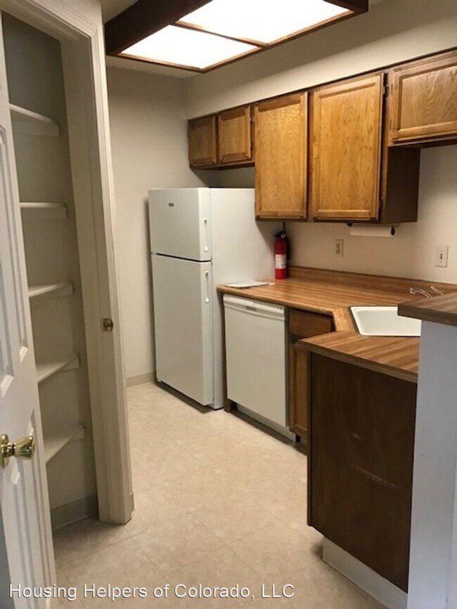 Foto del edificio - 2 br, 1 bath House - 4737 White Rock Circl...