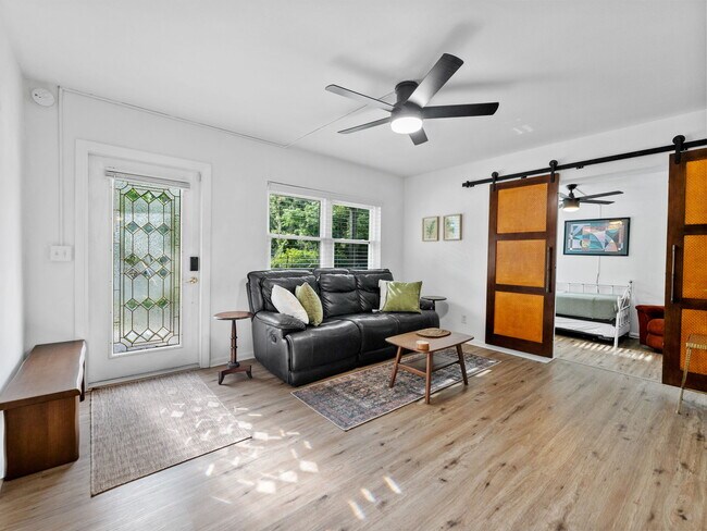 Foto del edificio - 4510 N Jamaica St