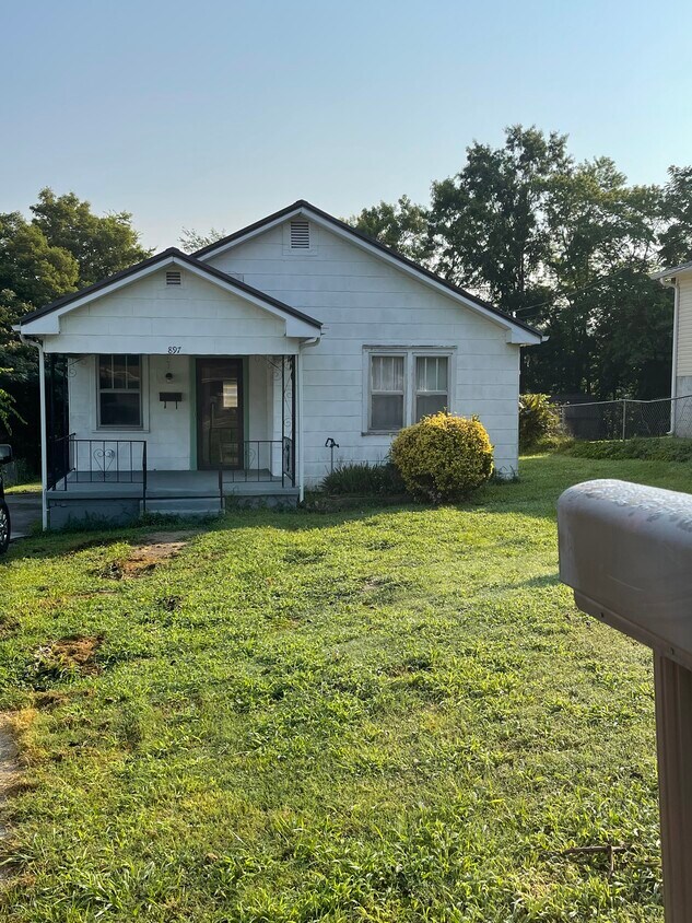 887 2nd St NE, Cleveland, TN 37311 House Rental in Cleveland, TN