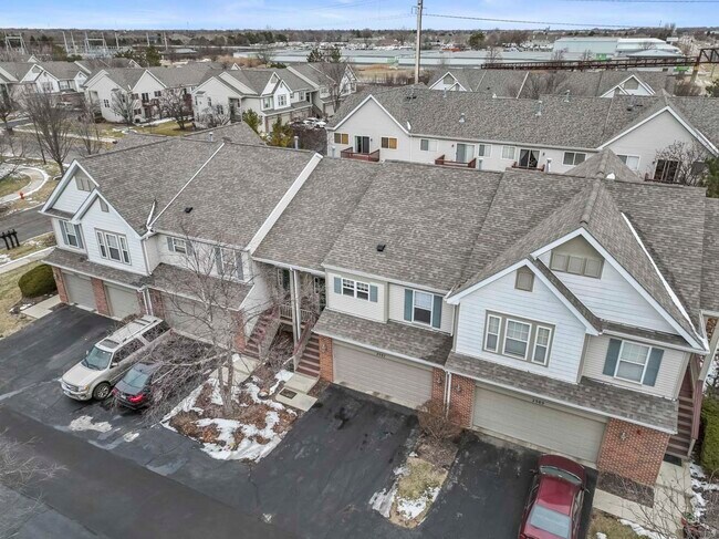 Building Photo - 2987 Saganashkee Ln