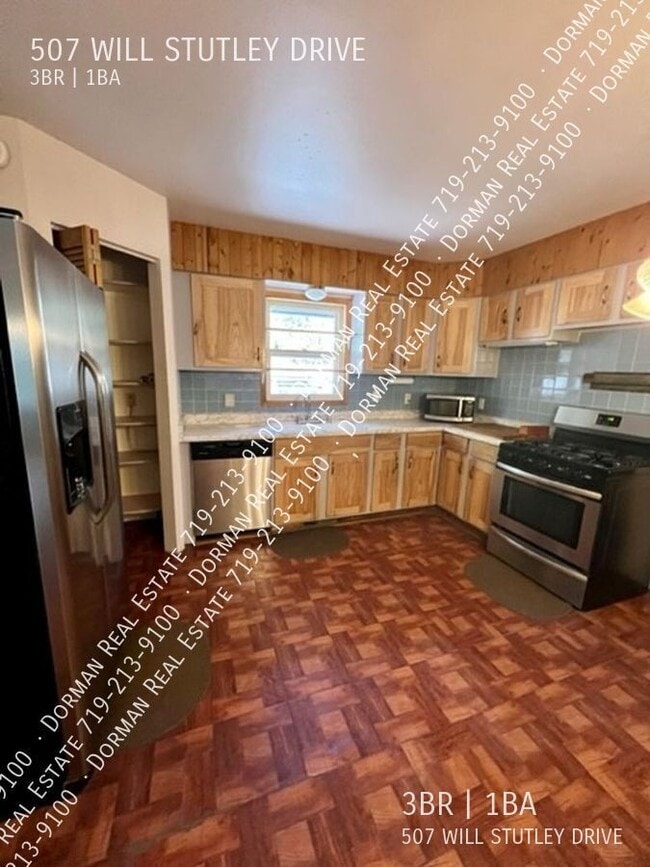 Building Photo - 507 Will Stutley Dr
