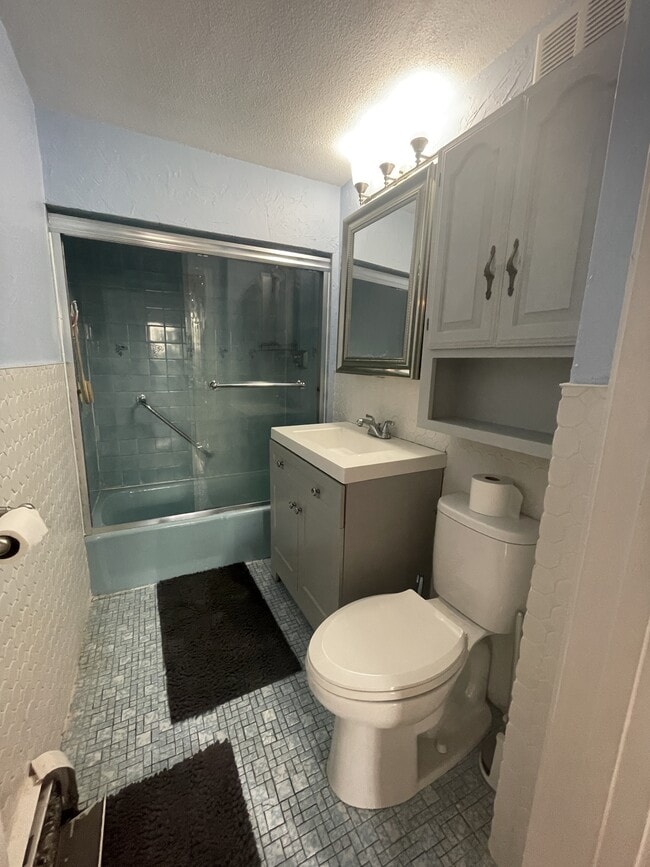 Photo - 42 Jeffries St Townhome