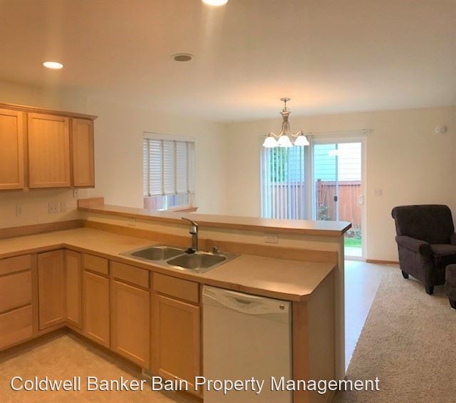 Building Photo - 3 br, 2.5 bath House - 3229 - 135th Place ...