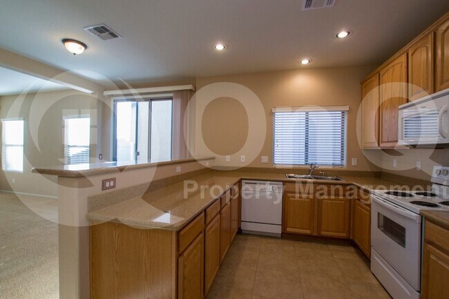 Building Photo - 1387 S Joshua Tree Ln