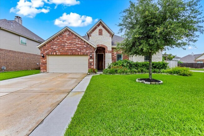 Foto del edificio - 1332 Graham Trace Ln