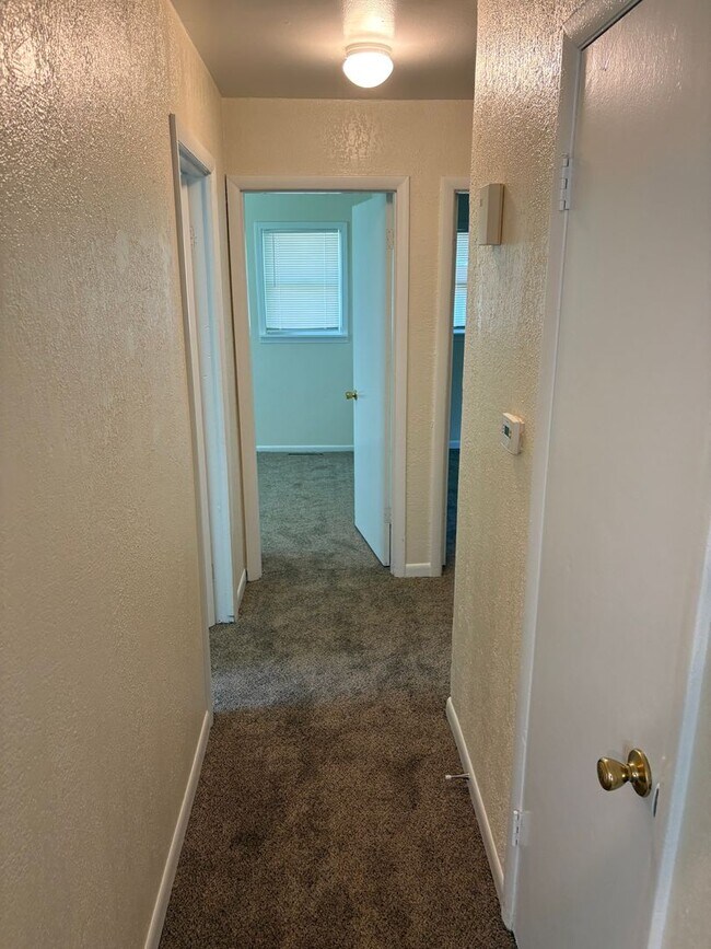 Foto del edificio - 5608 E 40th St