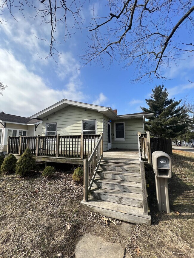 Building Photo - 403 Butler St