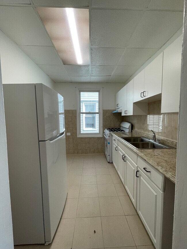 Foto del edificio - 10946 113th St