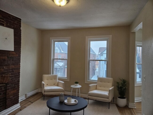 Foto del edificio - 246 S St Clair St