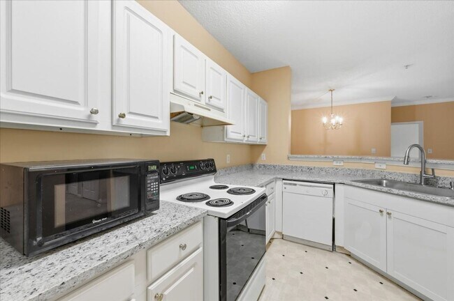 Foto del edificio - 1202 Walden Park Dr