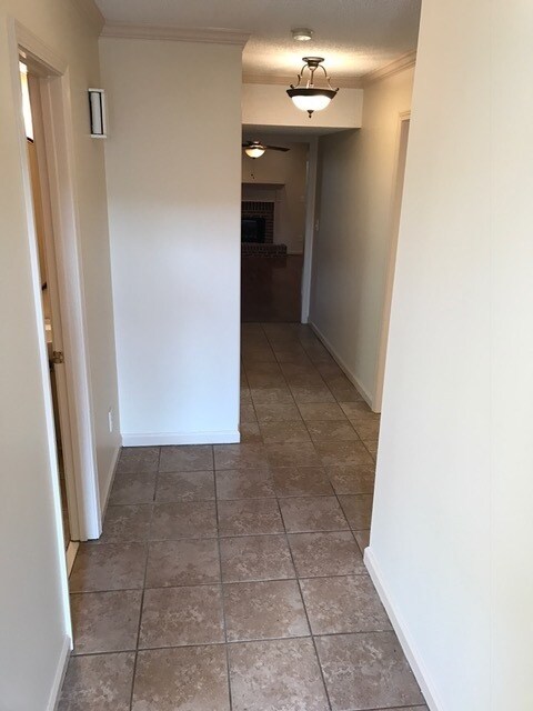 Foto del edificio - 277 Ivy Pl