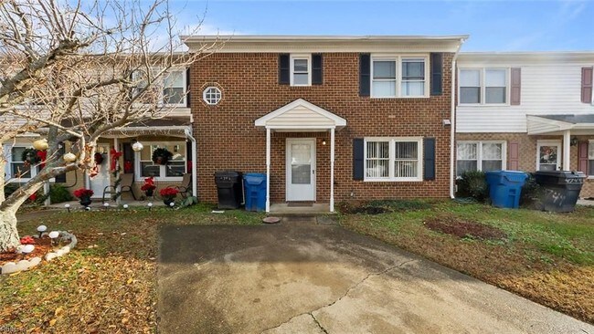 Foto del edificio - 4751 Old Hickory Rd