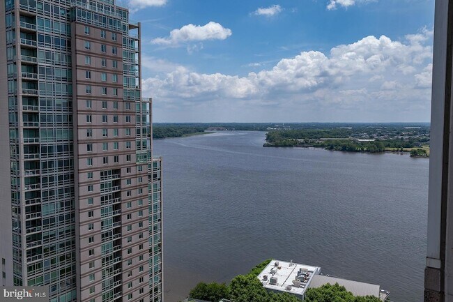 Foto del edificio - 901 N Penn St