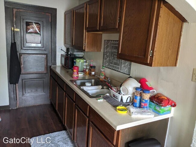 Foto del edificio - 1705 S 84th St