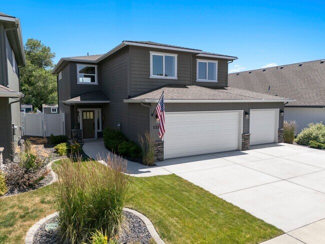 Foto del edificio - Spokane Valley Two-story - Available Now!