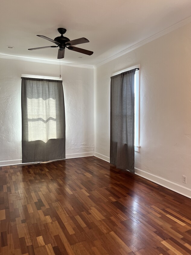 Building Photo - 720 N 9th Ave