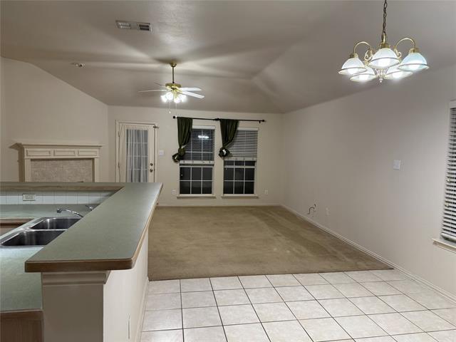 Foto del edificio - 5308 Golden Wheat Ln