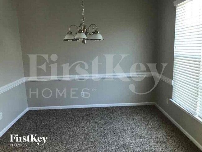 Building Photo - 7549 Sedgebrook Dr E