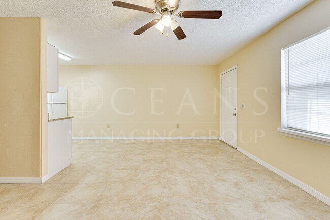 Foto del edificio - Charming 1 Bed, 1 Bath Condo