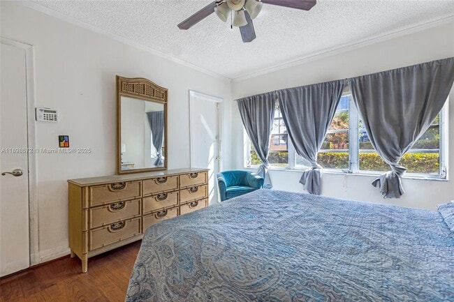 Foto del edificio - 4143 N Ocean Blvd