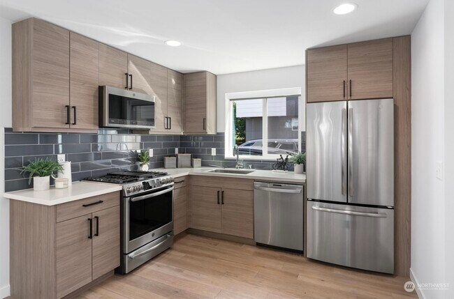 Foto del edificio - 2442 NW 60th St