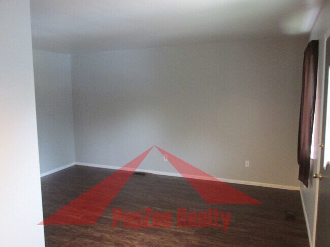 Building Photo - 1769 Shiloh Springs Rd