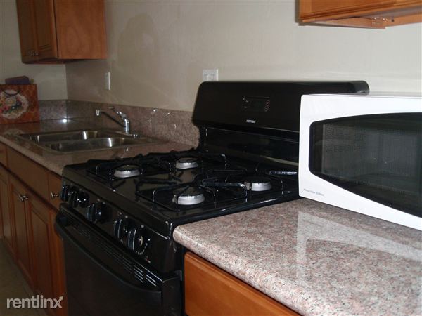 Building Photo - 1895 Enterprise Ave