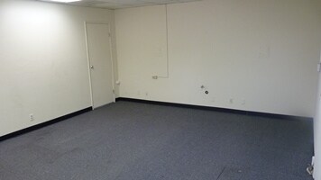 Building Photo - 1550 Winchester Blvd