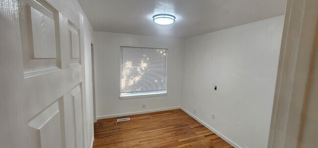 1st Bedroom - 205 E Herbert Ave