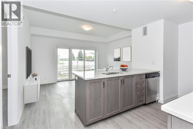 Building Photo - 170 Northumberland St