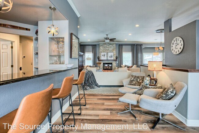 Foto del edificio - 4 br, 4 bath House - 5624 Taylor Lane