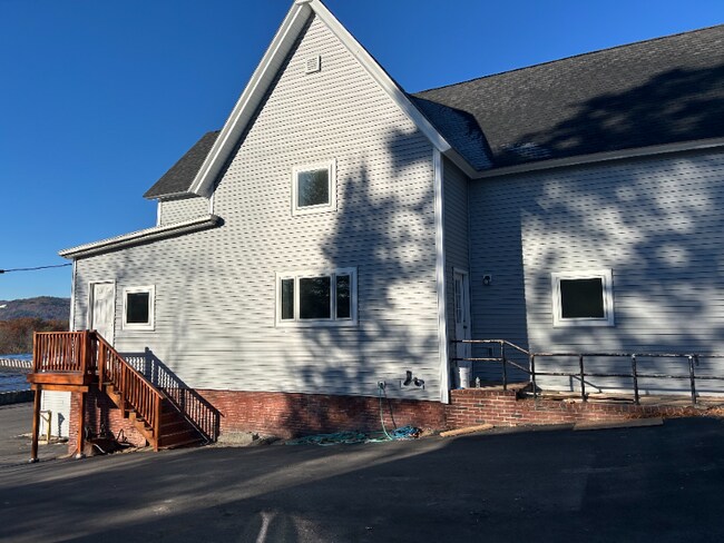 Foto del edificio - 19 Hill Ave