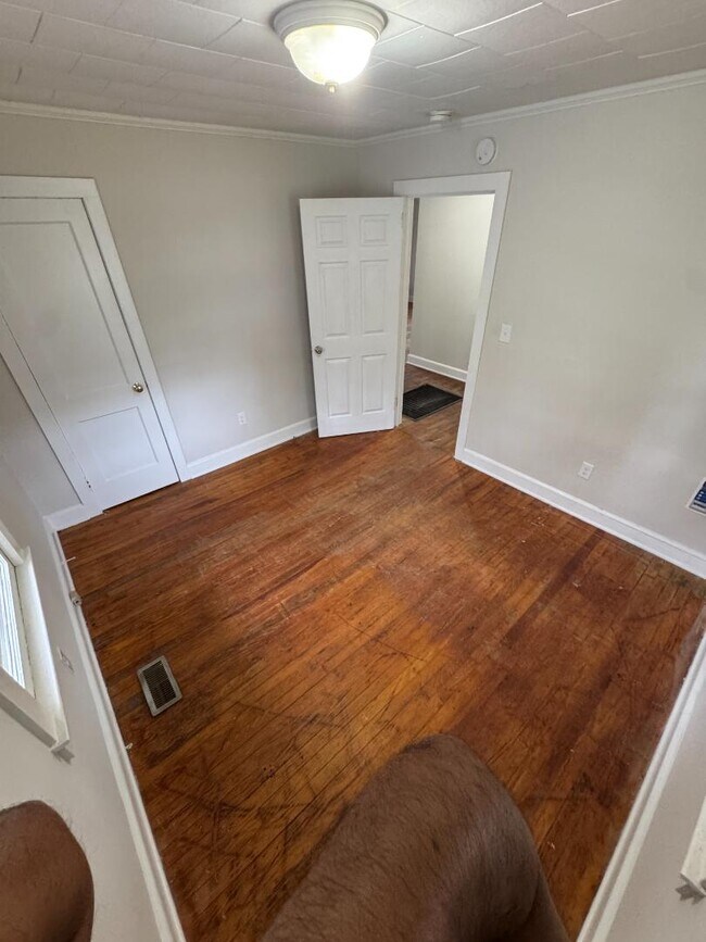 Foto del edificio - 801 N Morris St