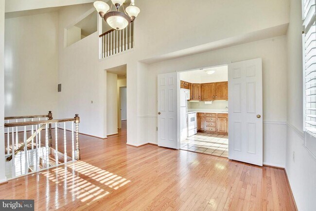 Foto del edificio - 3023 Oakton Meadows Ct