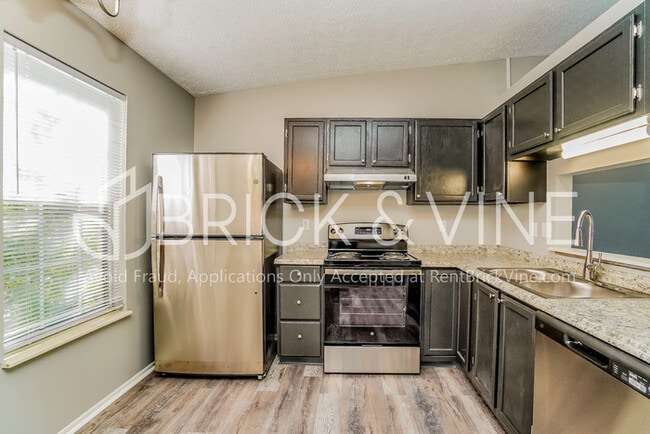 Building Photo - 3553 Barker Ct