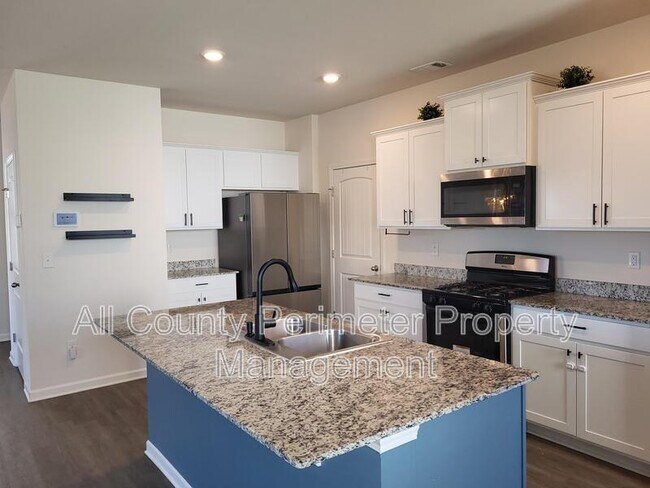 Foto del edificio - 5518 Foxglove Wy
