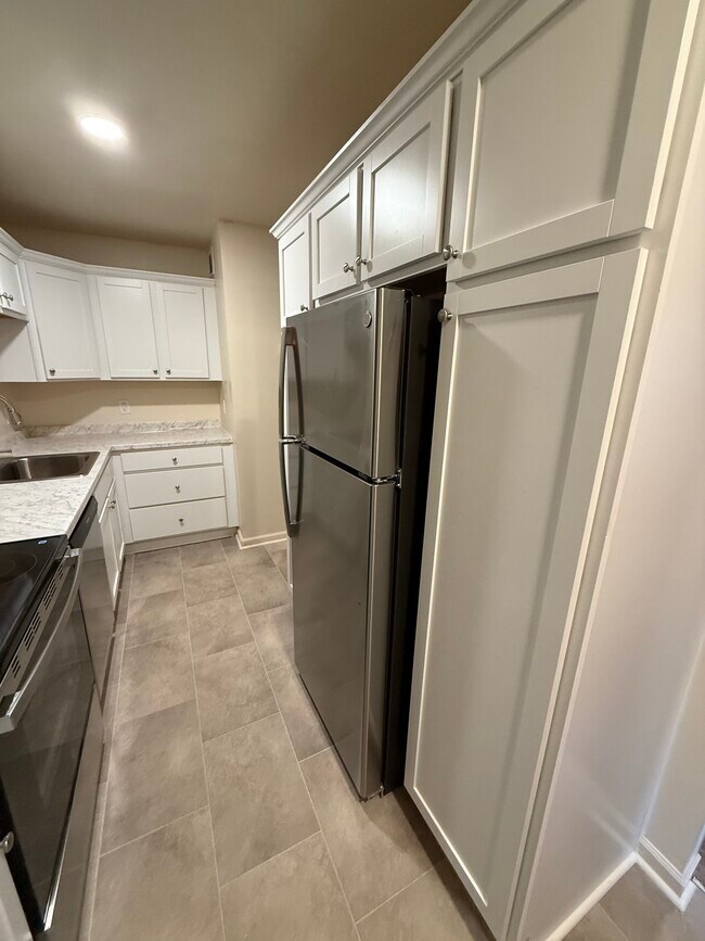 Foto del edificio - 586 Franklin St