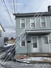 Building Photo - 8 S Cherry St