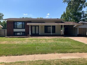 Building Photo - 1310 Leisure Dr
