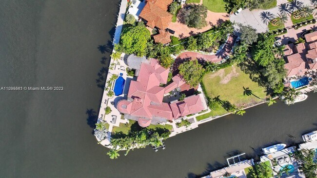 Building Photo - 2300 Aqua Vista Blvd