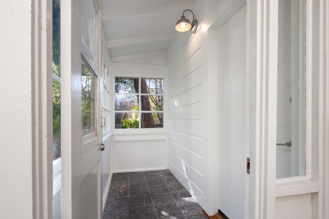 Foto del edificio - 2563 Clay St