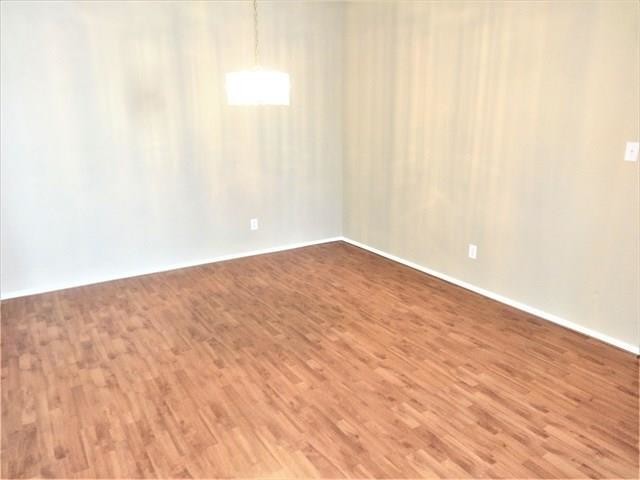 Building Photo - 916 Cedar Ridge Dr