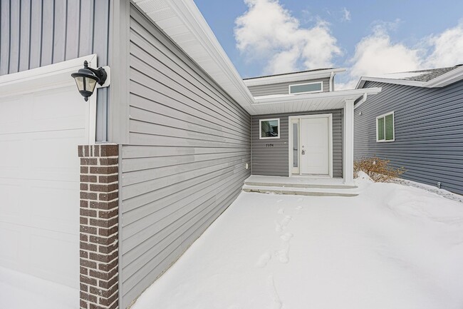 Building Photo - 7394 21st St S